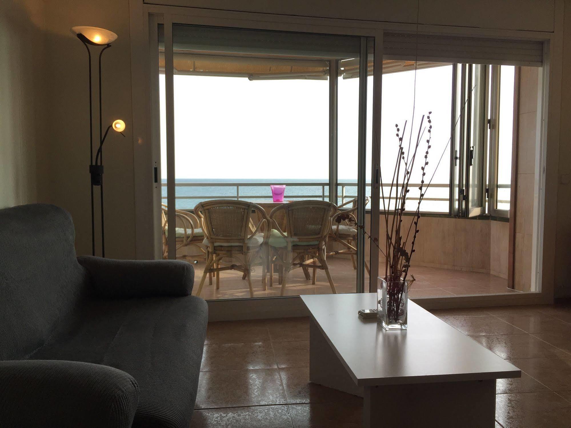 Apartamento Rosendo Calafell Exterior photo
